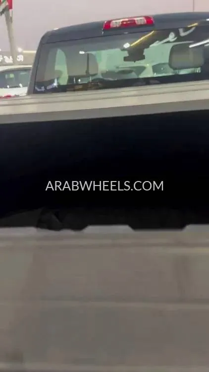 GMC Sierra 2023 for Sale in Abu Dhabi Image-12