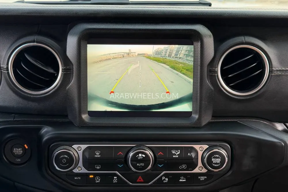 Jeep Wrangler 2021 for Sale in Dubai Image-4