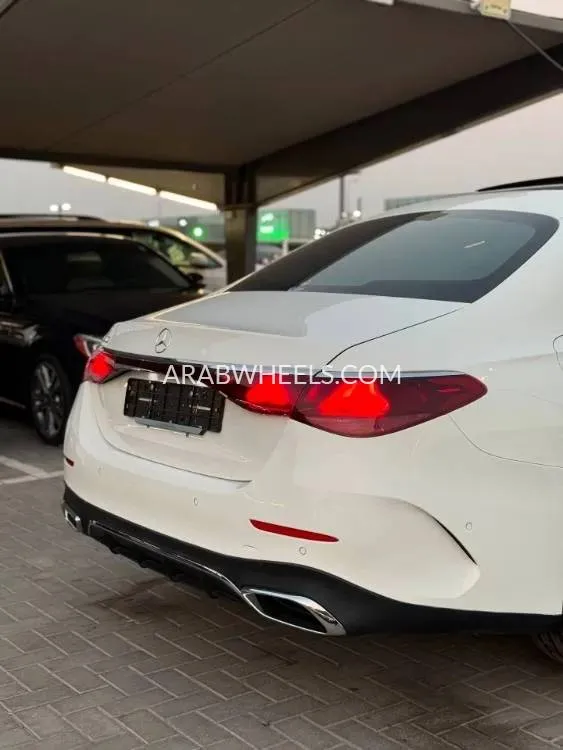 مرسيدس بنز كلاس E 2024 for Sale in الشارقة Image-15