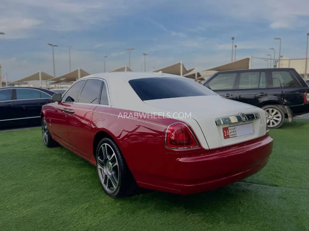 Rolls Royce Ghost 2016 for Sale in Sharjah Image-4