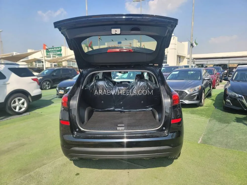 Hyundai Tucson 2020 for Sale in Sharjah Image-10