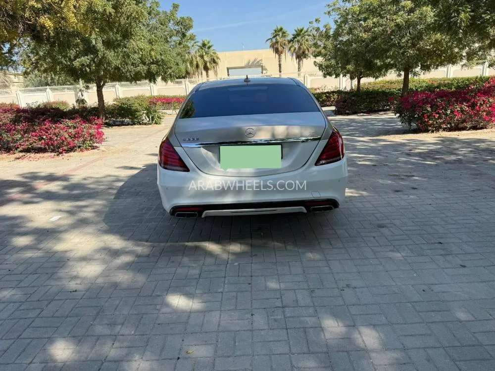 Mercedes Benz S Class 2015 for Sale in Sharjah Image-8