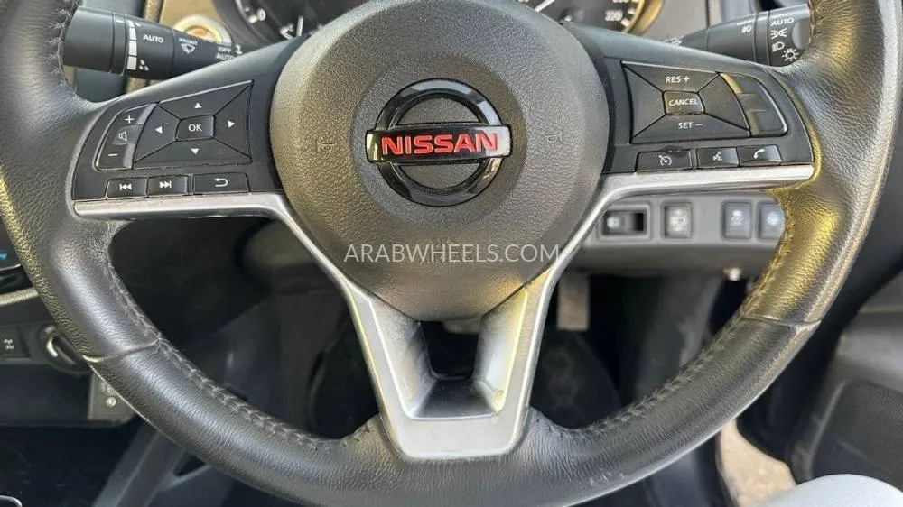 نيسان  نافارا 2023 for Sale in دبي Image-18