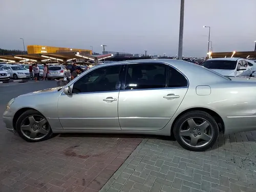 Lexus LS 2003