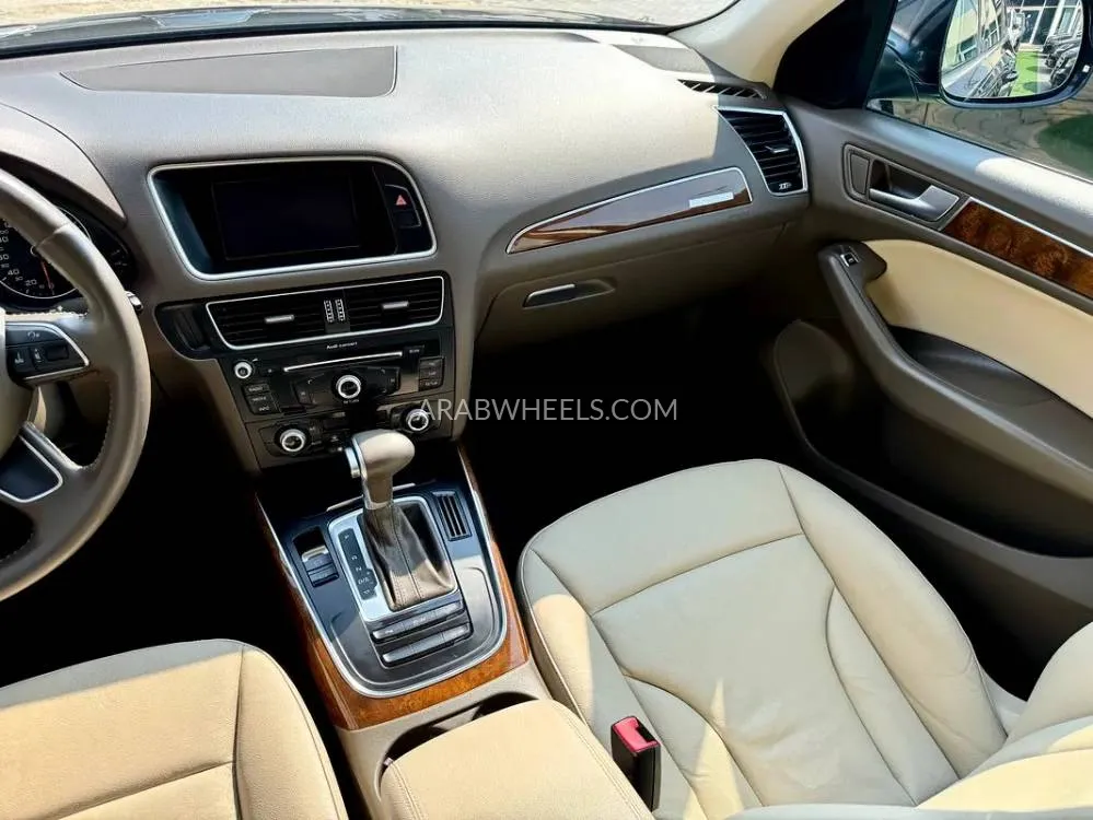 Audi Q5 2015 for Sale in Sharjah Image-6