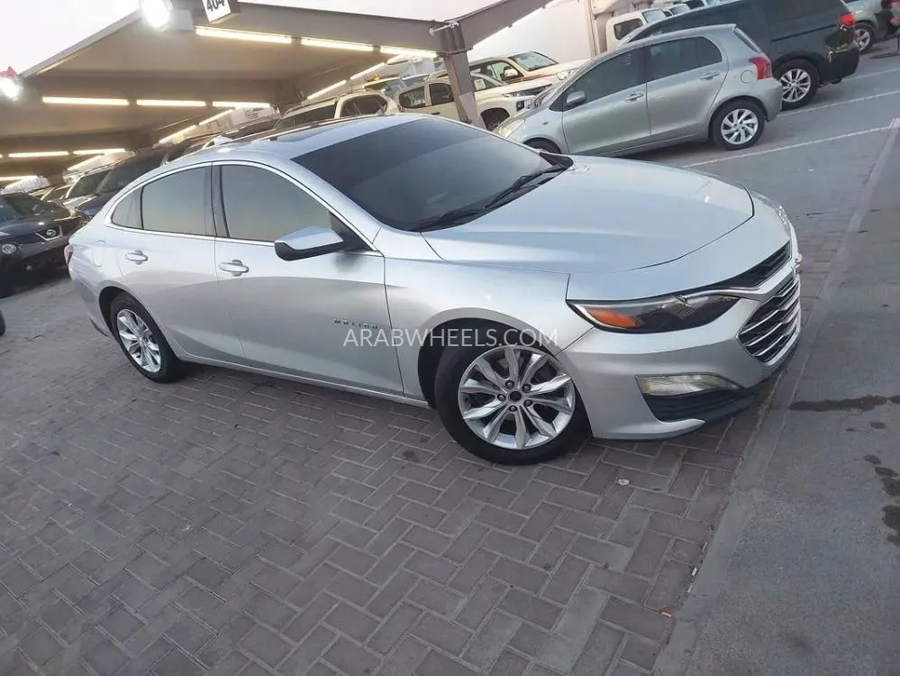 شيفروليه ماليبو 2019 for Sale in الشارقة Image-15