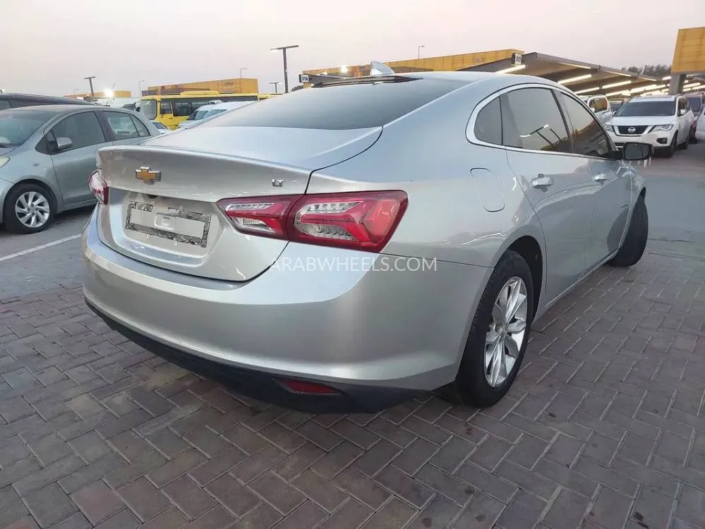 شيفروليه ماليبو 2019 for Sale in الشارقة Image-18