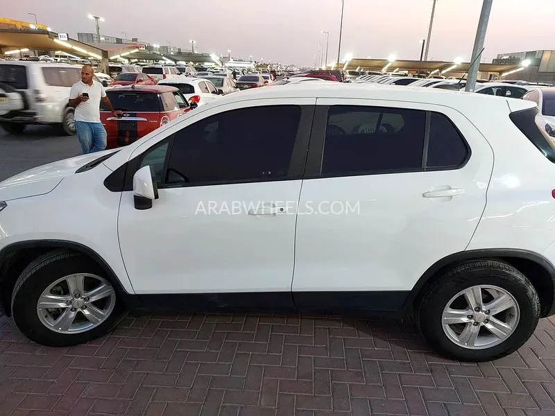 Chevrolet Trax 2021 for Sale in Sharjah Image-18
