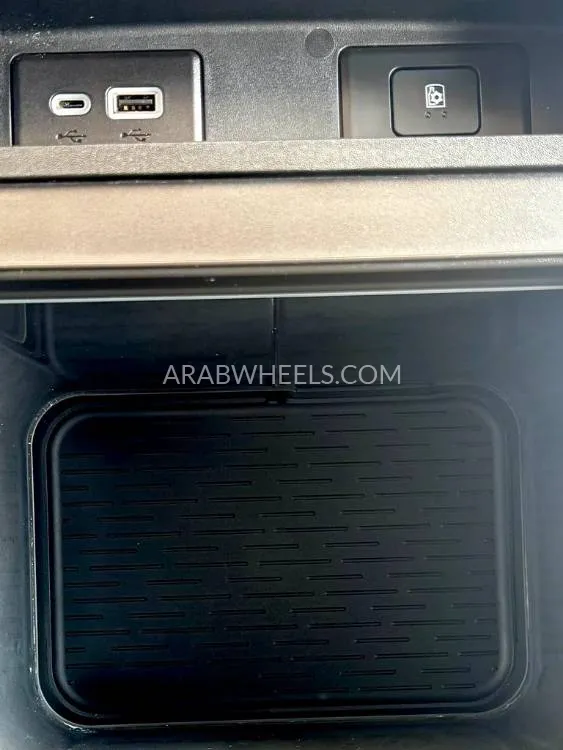 جي إم سي يوكون 2023 for Sale in الشارقة Image-7