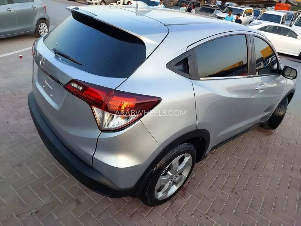 Honda HR-V 2022 for Sale in Sharjah Image-13