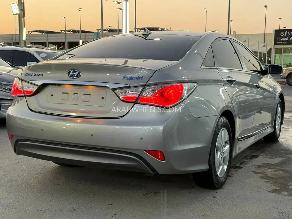 Hyundai Sonata 2012 for Sale in Dubai Image-6