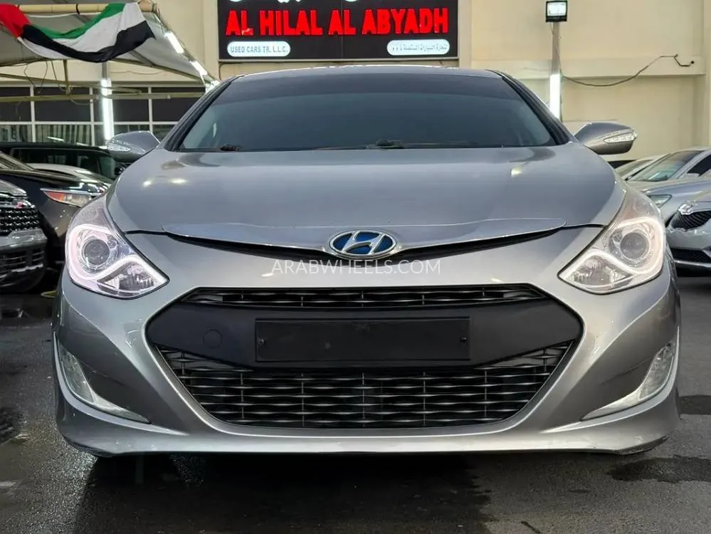 Hyundai Sonata 2012 for Sale in Dubai Image-11