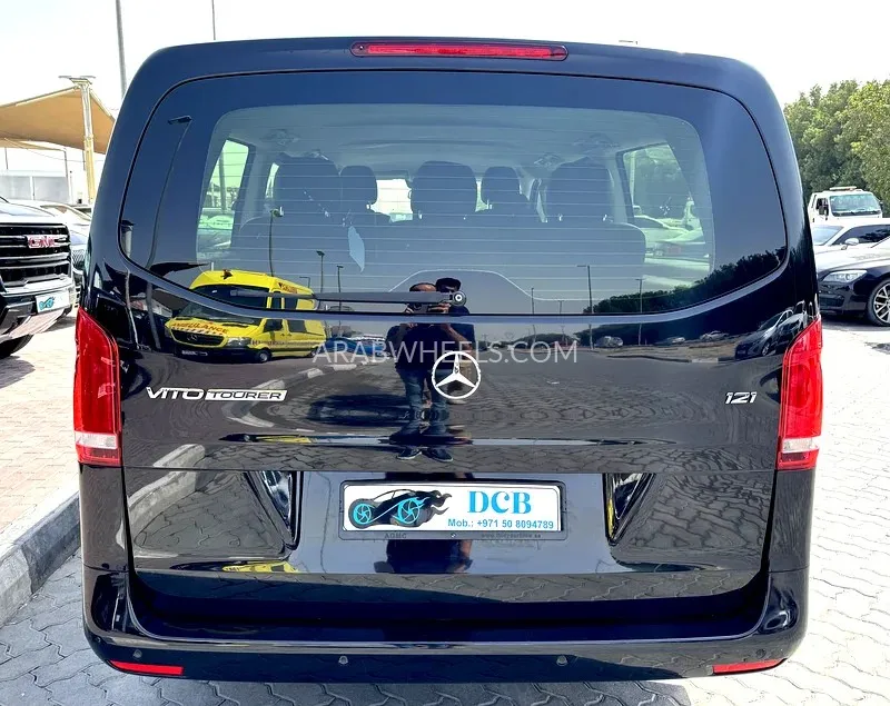 Mercedes Benz Vito 2020 for Sale in Sharjah Image-18
