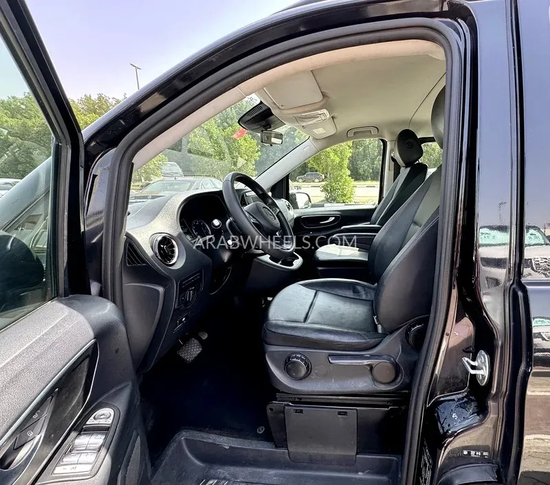 Mercedes Benz Vito 2021 for Sale in Sharjah Image-9