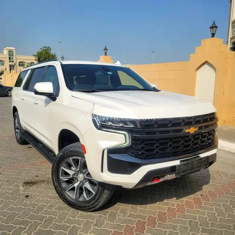 Chevrolet Suburban 2021 for Sale in Sharjah Image-7