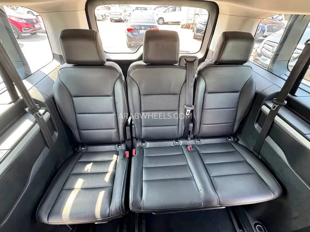 Citroen Spacetourer 2024 for Sale in Sharjah Image-13