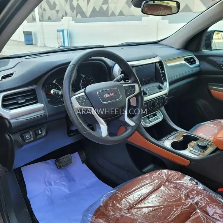 جي إم سي اكاديا 2022 for Sale in الشارقة Image-7