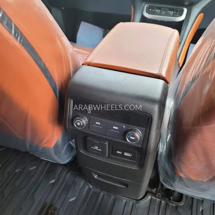 جي إم سي اكاديا 2022 for Sale in الشارقة Image-9