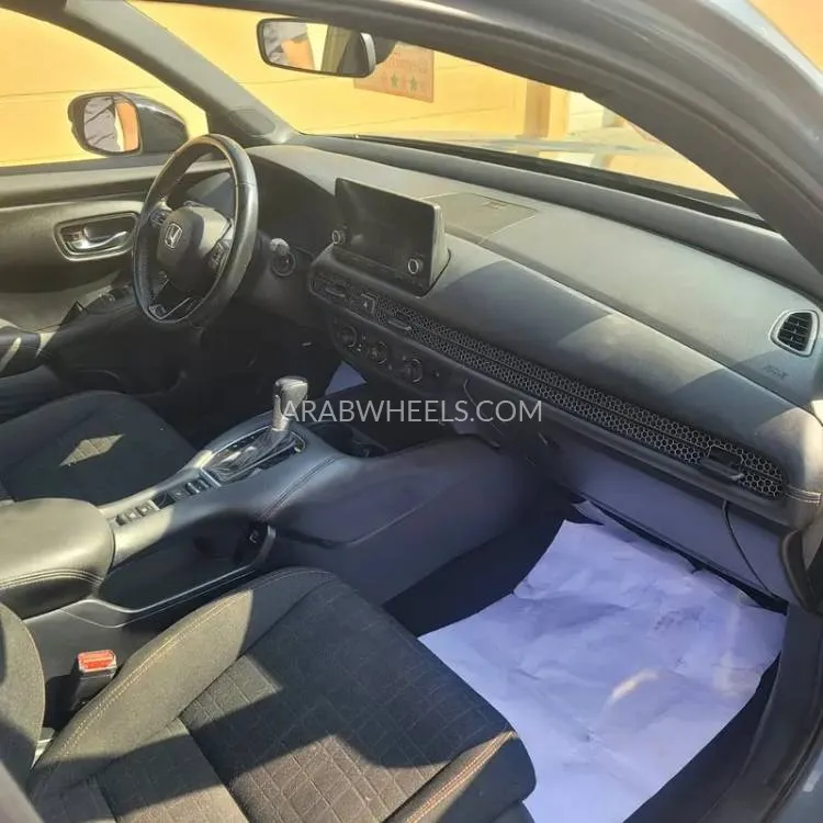 Honda HR-V 2023 for Sale in Sharjah Image-10