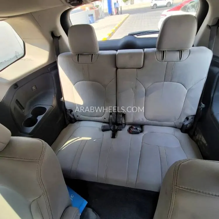Honda Pilot 2023 for Sale in Sharjah Image-7