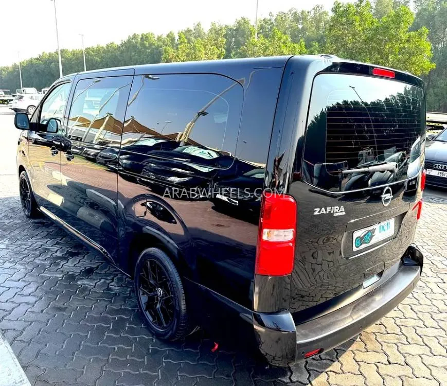 Opel Zafira 2023 for Sale in Sharjah Image-3