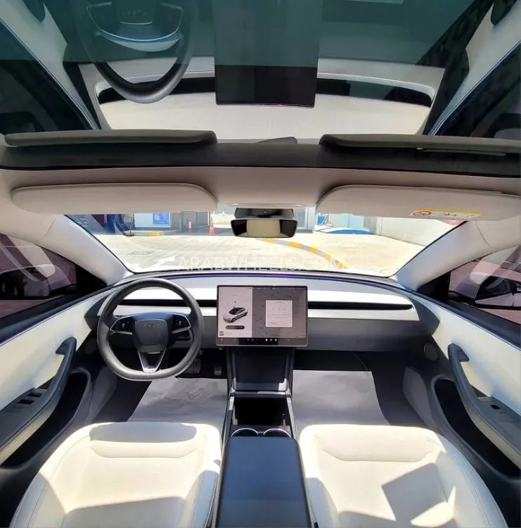 تسلا موديل 3 2024 for Sale in الشارقة Image-10