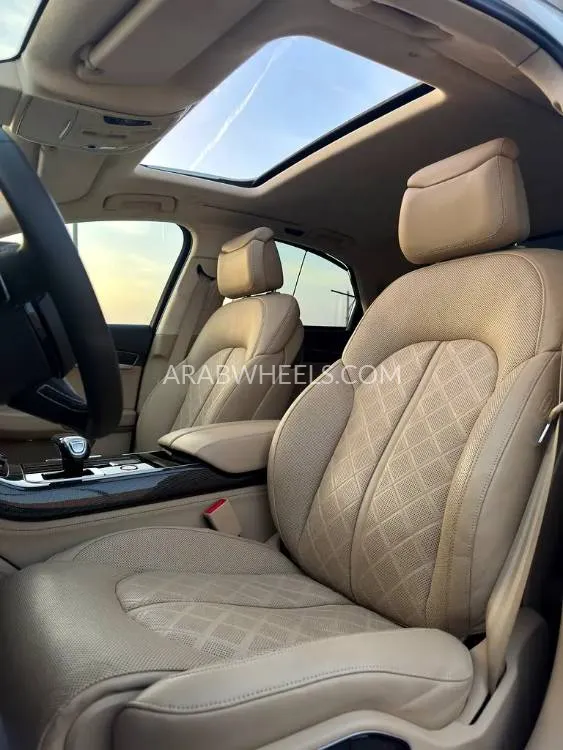 Audi S8 2014 for Sale in Abu Dhabi Image-5