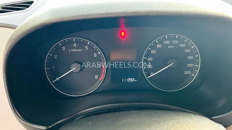 Hyundai Creta 2019 for Sale in Sharjah Image-4
