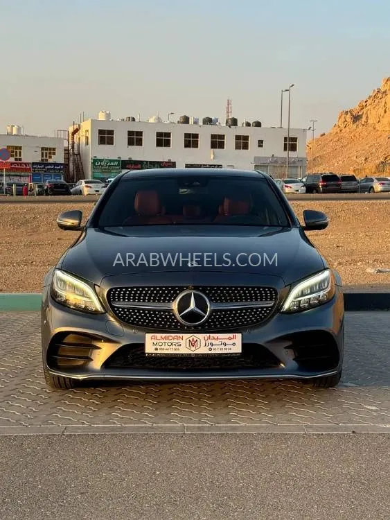 مرسيدس بنز كلاس C 2019 for Sale in أبو ظبي Image-6