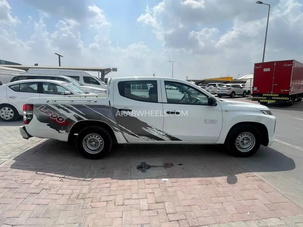 ميتسوبيشي L200 2021 for Sale in الشارقة Image-11