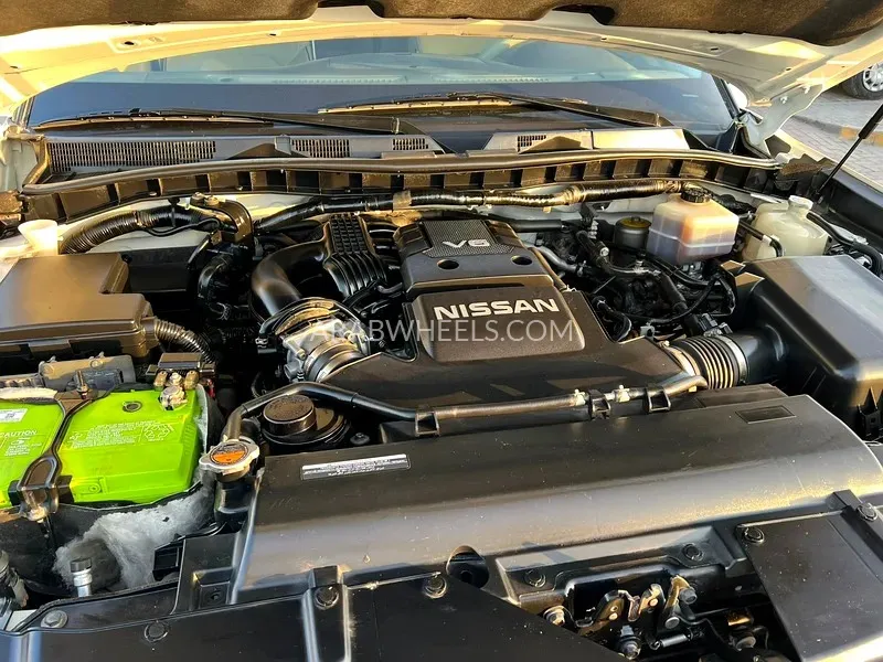 Nissan Patrol 2019 for Sale in Sharjah Image-13