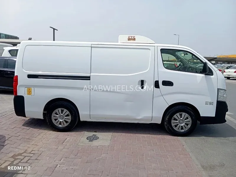 Nissan Urvan 2020 for Sale in Sharjah Image-5