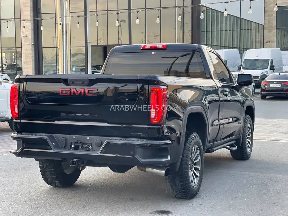 GMC Sierra 2020 for Sale in Sharjah Image-2