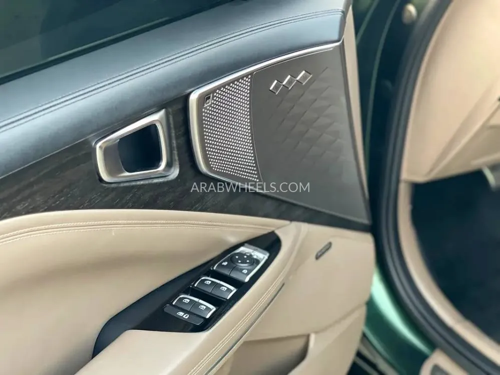 Kia K8 2022 for Sale in Sharjah Image-11