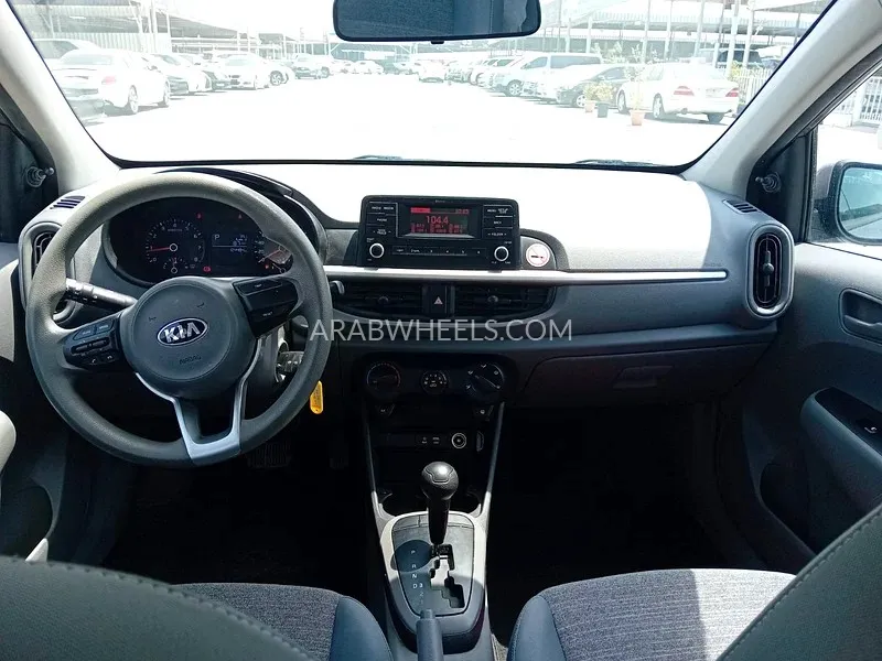 Kia Picanto 2020 for Sale in Ajman Image-10