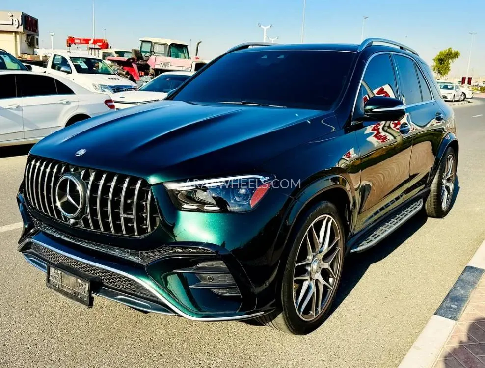Mercedes Benz GLE Class 2024 for Sale in Dubai Image-2