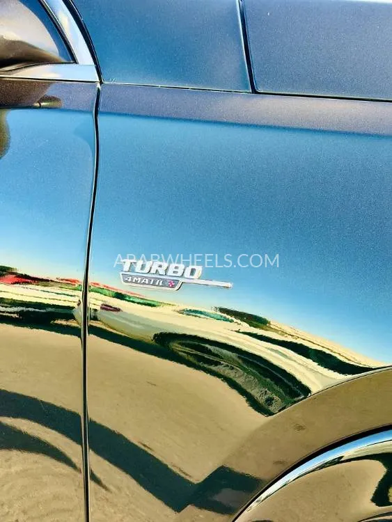 Mercedes Benz GLE Class 2024 for Sale in Dubai Image-7