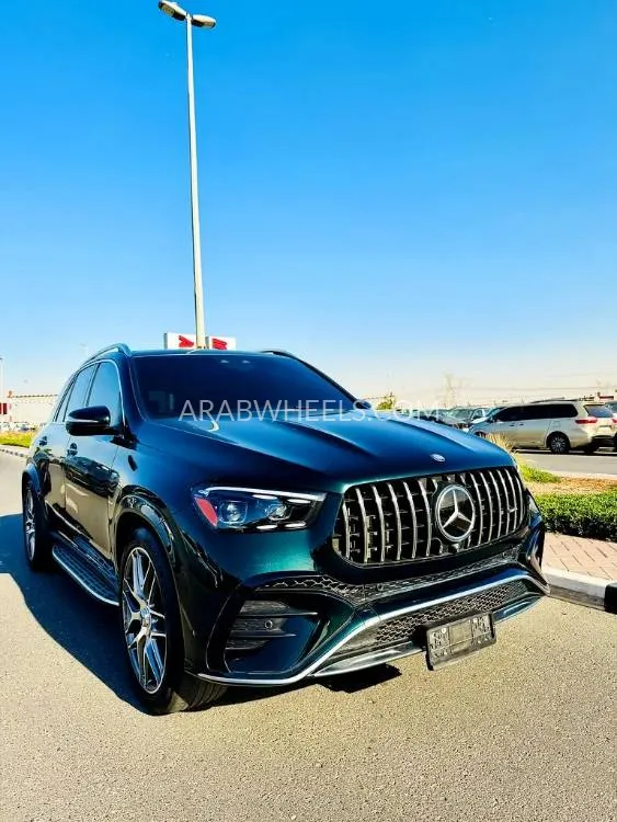 Mercedes Benz GLE Class 2024 for Sale in Dubai Image-8