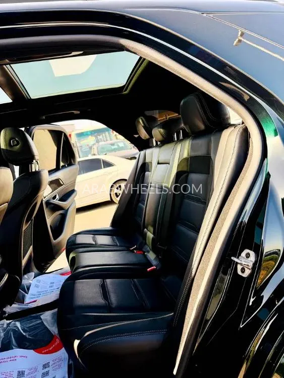 Mercedes Benz GLE Class 2024 for Sale in Dubai Image-15