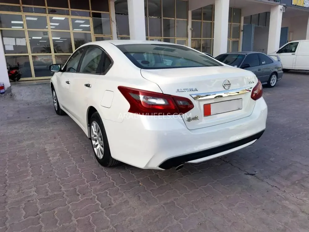 Nissan Altima 2018 for Sale in Abu Dhabi Image-19