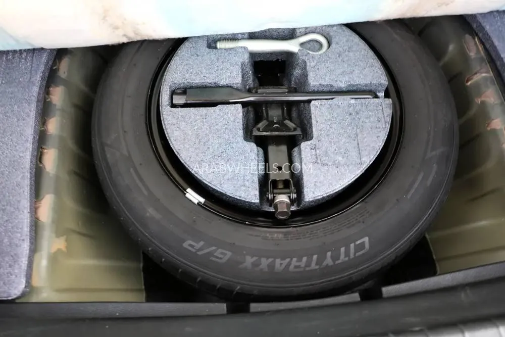 Nissan Altima 2019 for Sale in Abu Dhabi Image-2