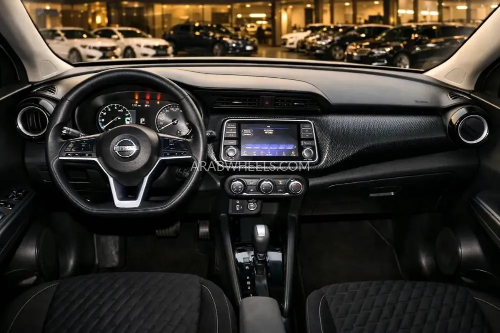 Nissan Kicks 2023 for Sale in Abu Dhabi Image-2