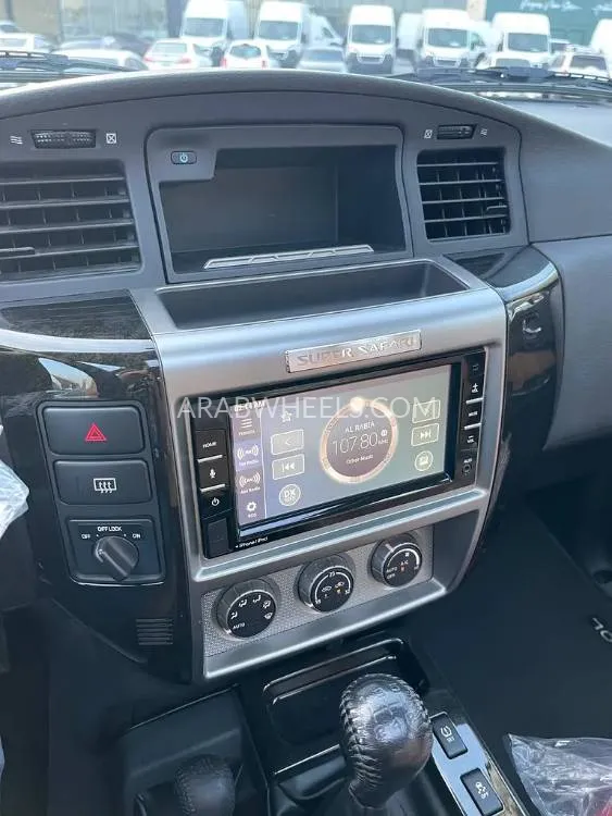 Nissan Patrol 2022 for Sale in Sharjah Image-7