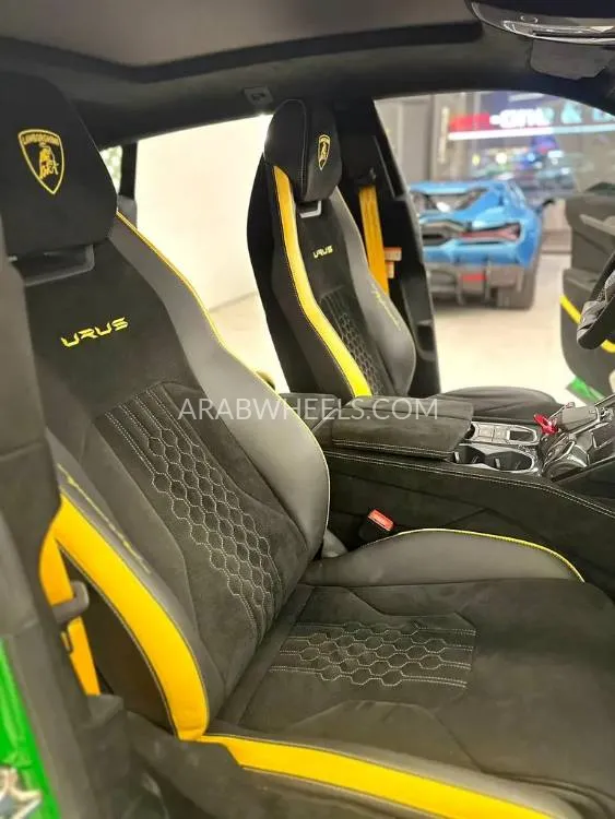 Lamborghini Urus 2024 for Sale in Dubai Image-10
