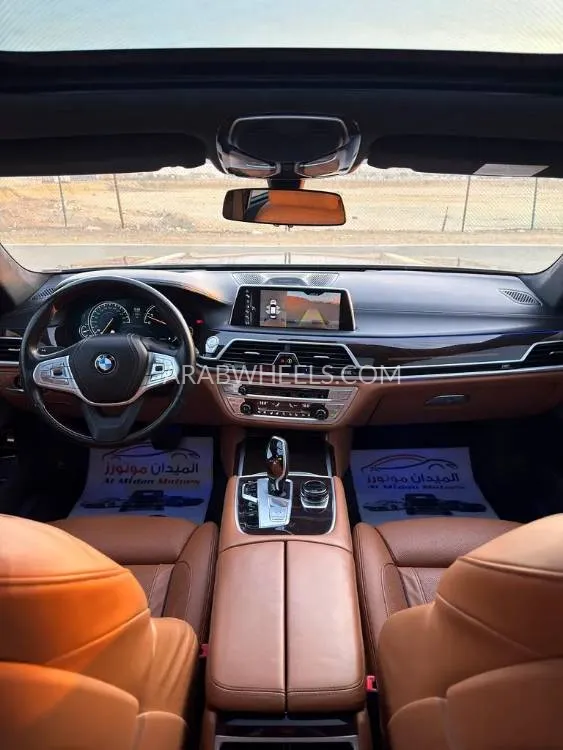 BMW 7 series 2017 for Sale in Abu Dhabi Image-19