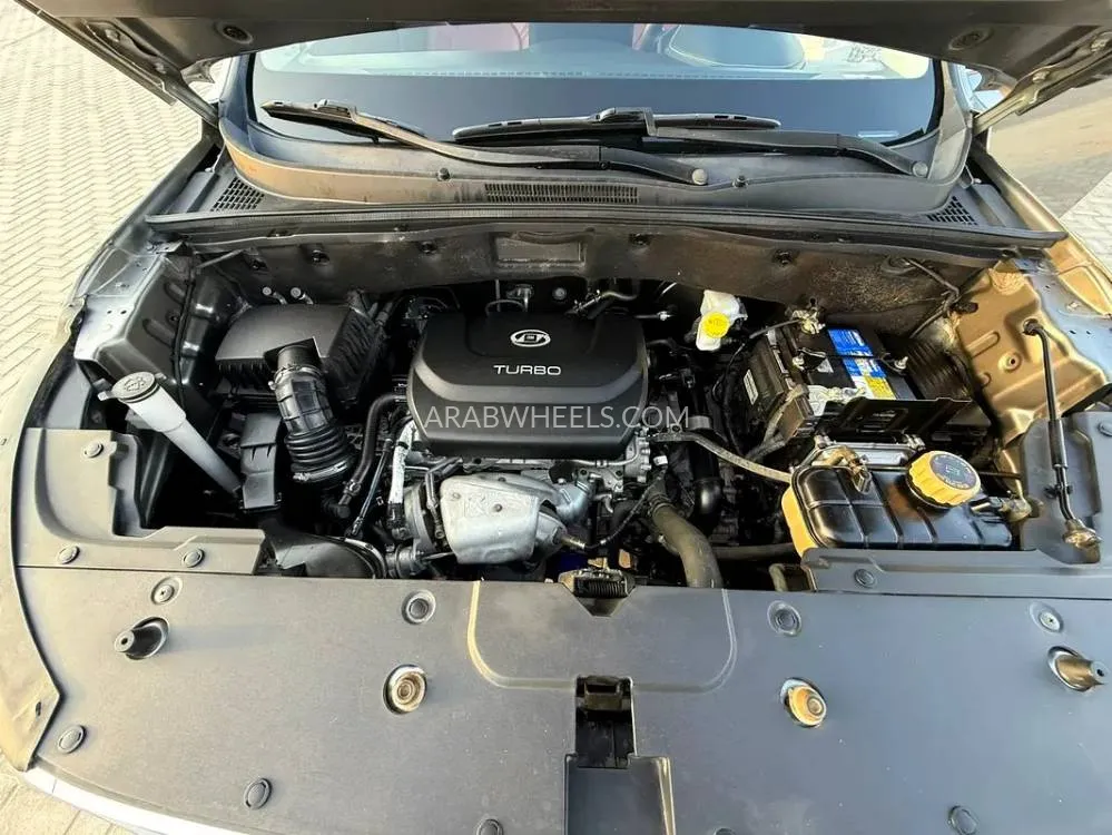 Chevrolet Captiva 2023 for Sale in Sharjah Image-10