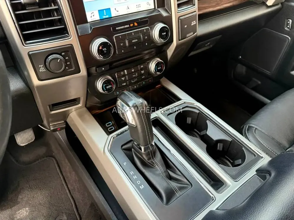 Ford F 150 2018 for Sale in Sharjah Image-19