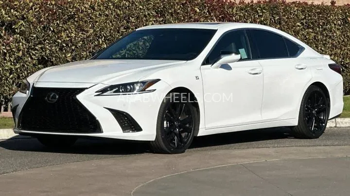 Lexus ES 2023 for Sale in Abu Dhabi Image-5