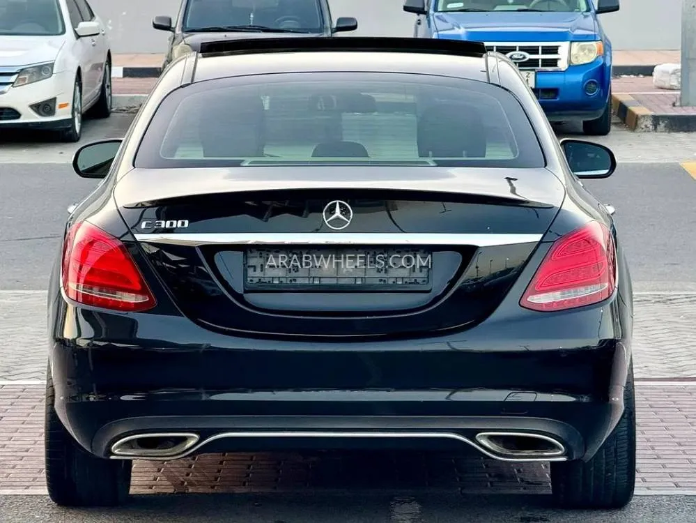 Mercedes Benz C Class 2015 for Sale in Sharjah Image-10