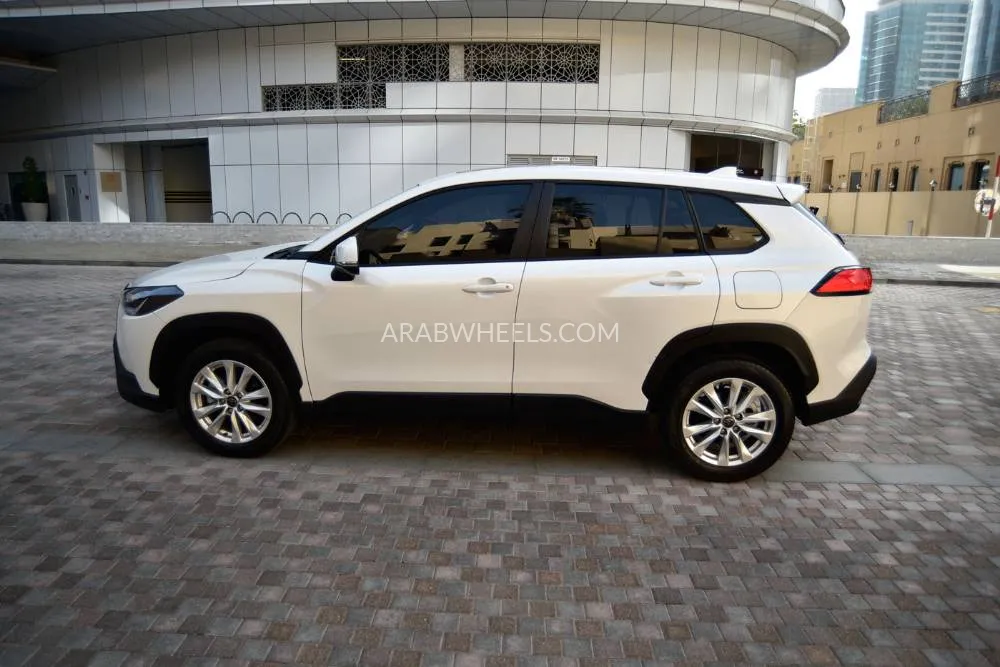 Toyota Corolla Cross 2024 for Sale in Dubai Image-7